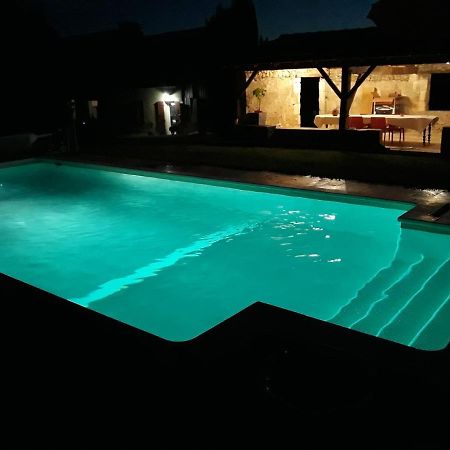 La Girafe Bleue Bed & Breakfast Lunas  Екстериор снимка