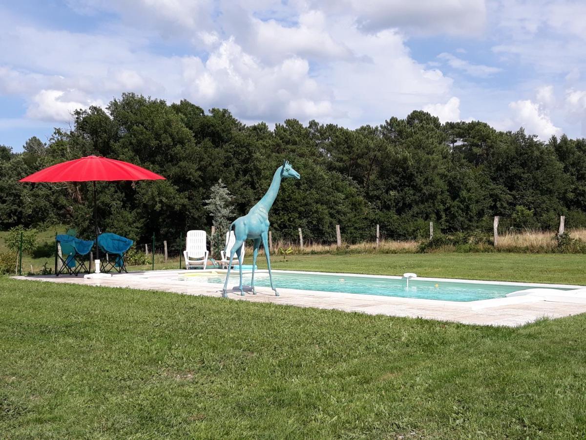 La Girafe Bleue Bed & Breakfast Lunas  Екстериор снимка