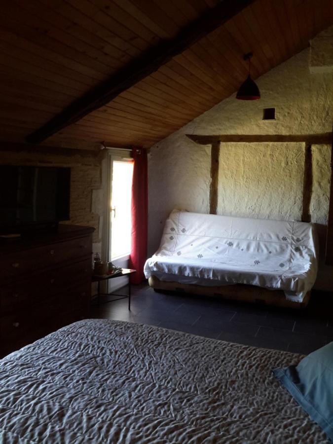 La Girafe Bleue Bed & Breakfast Lunas  Екстериор снимка